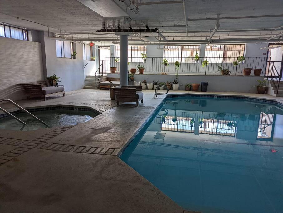Spacious 2 Bedrooms. Prime Location Los Angeles Eksteriør bilde