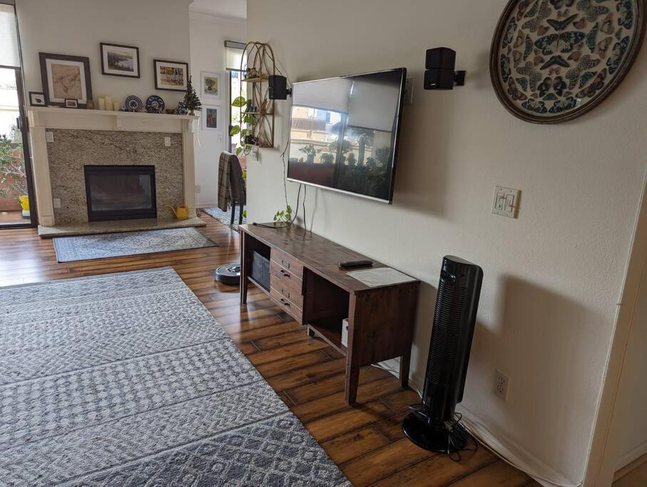 Spacious 2 Bedrooms. Prime Location Los Angeles Eksteriør bilde