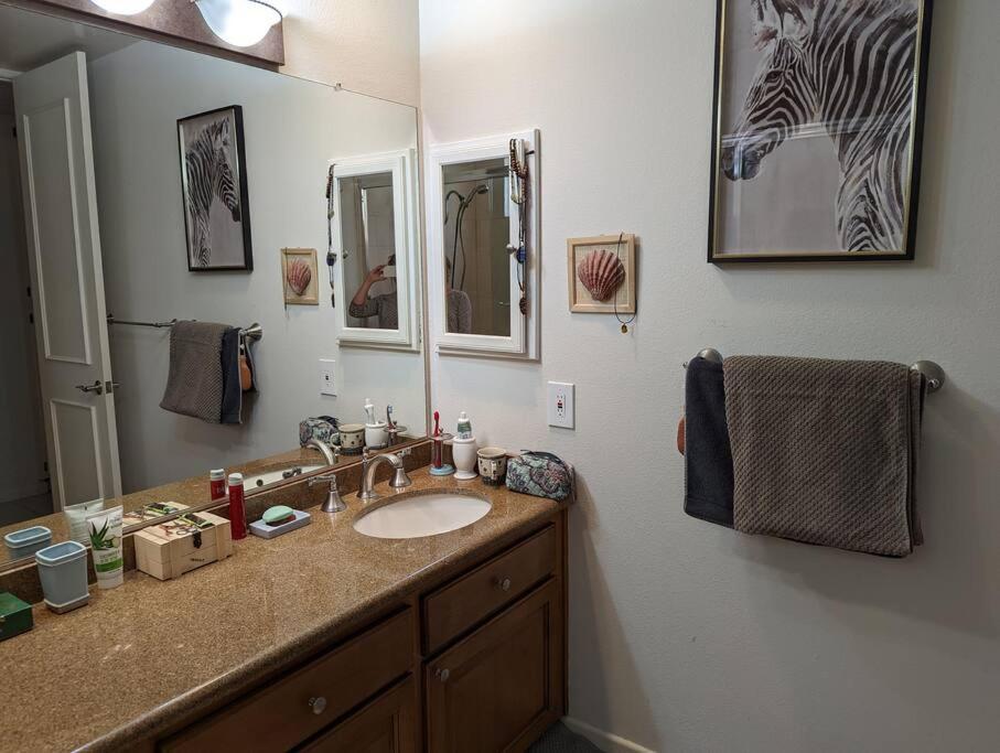 Spacious 2 Bedrooms. Prime Location Los Angeles Eksteriør bilde